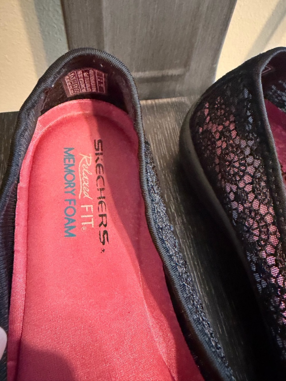 Skechers Black Lace Comfort Ballet Flats 7.5 - Picture 3 of 12